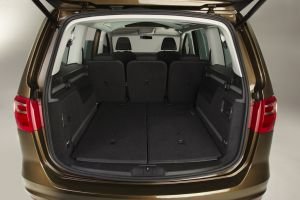 Nuevo SEAT Alhambra más funcional y eficiente 